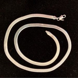 19” 925 Sterling 5mm wide herringbone necklace